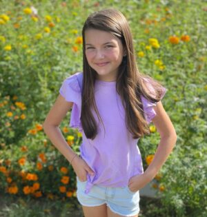 Mila Harris Instagram - 🌸 Enjoying the warm weather, but ready for fall! ☀️Have a great weekend! ❤️ #love #life #seasons #change #georgia #beautiful #happy