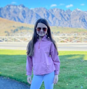 Mila Harris Instagram - 🏔The most amazing views come after the most difficult climbs! Whatever your journey is, keep going and don’t forget to enjoy the scenery along the way 😎💪🏻💗 #motivationmonday #journey #climbing #keepgoing #youcandoit #believe #yourself #strength #endurance #will #power #love #life #actor