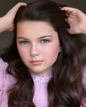 Mila Harris Instagram - 🎉That's the funny thing about birthdays, they're kind of an annual thing! 🥳 #happybirthday #12 #special #day #love #age #beauty #fun #memories