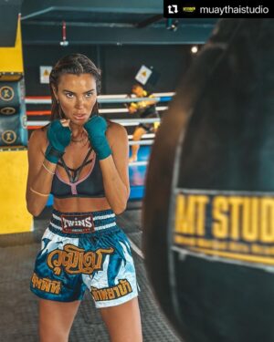 Mila Kalađurđević Instagram - #Repost @muaythaistudio with @use.repost
・・・
Born to Fight! 🔥😎

#muaythaigirls #muaythai #muaythaistudio #milakali #lifestyle #intikam asla yapamam #karmayı ve #🙏🏻 bırakırım #😇