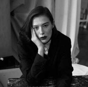 Milena Radulović Instagram - MILENA RADULOVIC
EXCLUSIVE FOR 
DRAGANA OGNJENOVIĆ MAGAZIN
PHOTO: MONIKA PAVLOVIĆ @monikapavlovic 
MAKE UP: ENA JOVIĆ @enajovic 
HAIR: CUT @saloncut