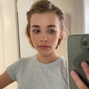 Milena Tscharntke Instagram - 🧍🏼