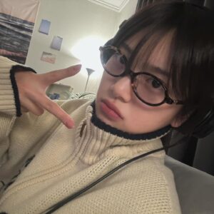 Min-seo Thumbnail - 9.4K Likes - Top Liked Instagram Posts and Photos