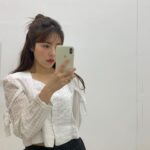 Min Do-hee Instagram - ☔️😢
