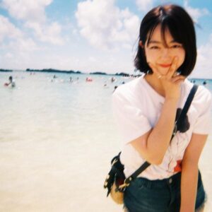 Minami Minegishi Thumbnail - 64.2K Likes - Most Liked Instagram Photos