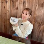 Minami Takahashi Instagram - テレビ朝日「じゅん散歩」内で放送されている茨城の新しい魅力をお届けする「いばらき推し」✨ 5月の放送分に出演させていただきました🥺✨ 日本酒文化長屋 磯蔵🍶 青木さんちの手作り餃子🥟 涸沼自然公園でキャンプ⛺️ 佐白山のとうふ屋😋 茨城のメロン🍈 どれも美味しく楽しかったです！ ご協力いただいた皆さんありがとうございました😊✨ #いばらき推し #茨城県 #テレビ朝日 #tv 衣装👗 コート @lounie_jp トップス・スカート @cocodeal_official イヤリング @shirochocolate