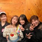 Minami Takahashi Instagram – 皆さんお祝いのメッセージありがとうございます✨☺️

週末は大好きなお友達たちがお祝いしてくれました！
準備してくれた夫とお友達たちに本当に感謝🥹✨
みんながいるから日々楽しく過ごせてます！
これからも夫婦共々仲良くしてください🌸
みんならぶだよー！

#birthday
#birthdayparty 
#誕生日
#33
#thankyou
#friends