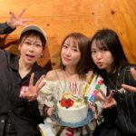 Minami Takahashi Instagram – 皆さんお祝いのメッセージありがとうございます✨☺️

週末は大好きなお友達たちがお祝いしてくれました！
準備してくれた夫とお友達たちに本当に感謝🥹✨
みんながいるから日々楽しく過ごせてます！
これからも夫婦共々仲良くしてください🌸
みんならぶだよー！

#birthday
#birthdayparty 
#誕生日
#33
#thankyou
#friends