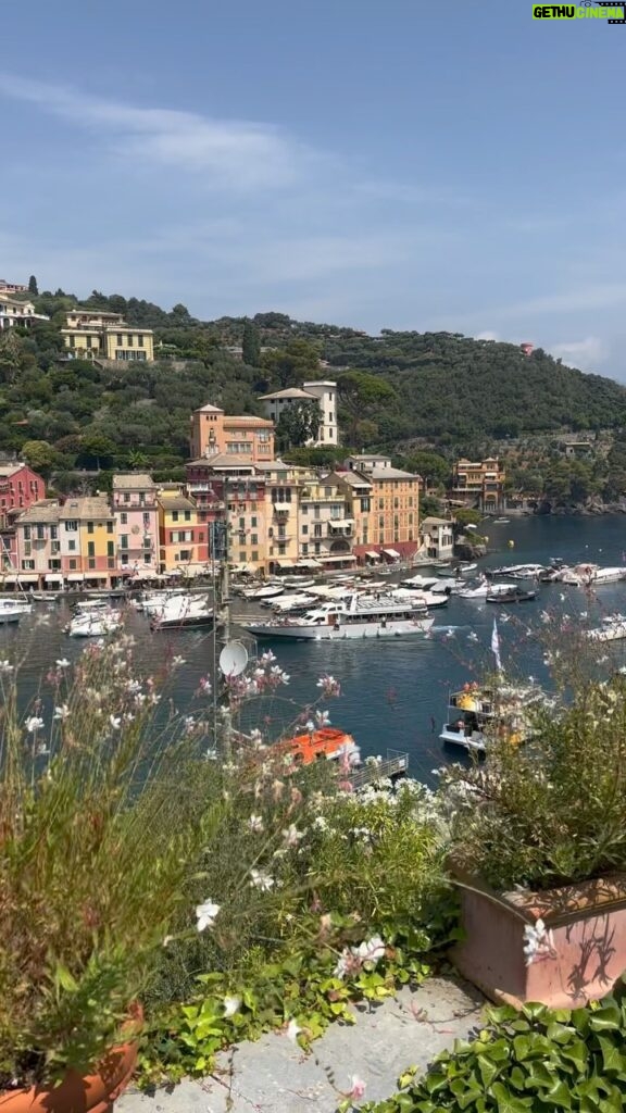 Minnie Driver Instagram - Good Heavens, it’s Heaven. #portofino per sempre ♥️ #summerholiday