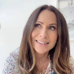 Minnie Driver Thumbnail - 4.7K Likes - Top Liked Instagram Posts and Photos
