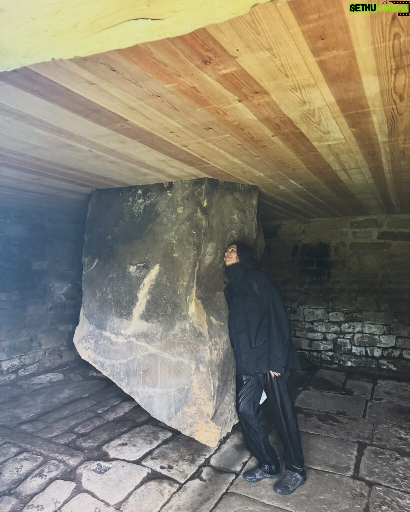 Minnie Driver Instagram - #summer in the UK is inclement, to say the very least. Through the driving wind and rain we ‘walked’ following the map for Hanging Stones - Andy Goldsworthy’s magical installations, built inside shepherd’s huts that you find like treasure , on the dales and moors. #andygoldsworthy #hangingstones #yorkshire