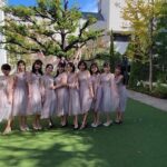 Minori Inudo Instagram - 心の底からおめでとう☺️🩷わくわくする結婚式で えー！なにこれすごいー！って終始なってた🥹🥹 いつも優しいまさみ、 初めましてだけど 優しさ溢れまくっている旦那さん👰‍♀️🤵‍♂️ 末長くお幸せに🩷 _____________ 今回 余興ですっごく久しぶりに "ダメもとLOVE"❤️ 踊ったよ🥰 楽しかった〜🌸 意外と身体は覚えてた😉 (ちょっと間違えたけど)笑 このメンバーで踊れるなんてすごすぎる🥹 こんな機会を作ってくれて ありがとう😭 #結婚式 #OS⭐︎U #名古屋