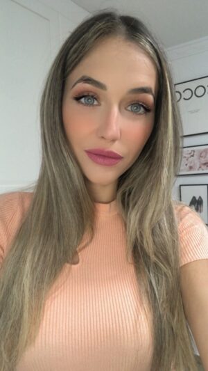 Mireya Bravo Instagram - Respondo a vuestras preguntas…
En tik tok tenéis otras diferentes!

#MireyaBravo #work #sing #music