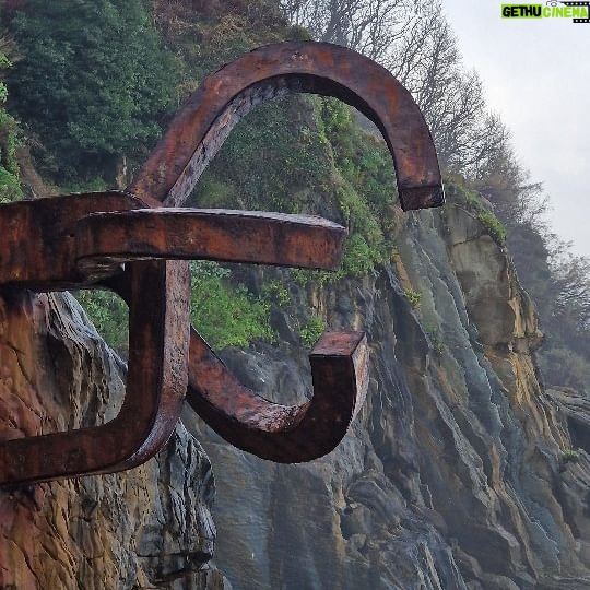 Miriam Giovanelli Instagram - El Peine del Viento. Eduardo Chillida.