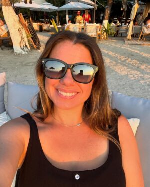 Mirianne Brûlé Instagram - And just like that she is 40 🎉🍀🥰☺️🙏

Merci pour tous vos voeux. 
Super apprécié ❤️

#happybirthday #happy #happymimi #40isthenew30