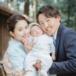 Misa Eto Instagram - ⁡ ⁡ 2年前と同じ場所で お宮参り。 娘の生後1ヶ月、無事に迎えられて良かった😌 photo 🤍 @tenten_insta hair 🤍 @mii.hana_ ⁡