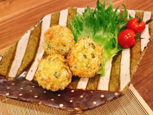 Misako Renbutsu Instagram - 🍽
写真フォルダが、ご飯だらけ 5月編
タルタルソースの玉ねぎが辛かった〜 ぎゃ〜