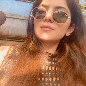Misha Narang Instagram - Hope your Sunday is Sundaying ✨

#weekend #weekendvibes #sunday #sunlight #food #sunkissed #mishanarang