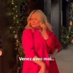 Mitsou Gélinas Instagram - > Ce soir, nous célébrons une autre année avec notre équipe de GRANDÉ! #JoyeuxNoël ❄️