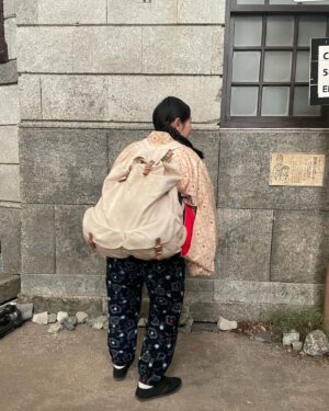 Miu Tomita Instagram - 小夜ちゃん🎒#ブギウギ @asadora_bk_nhk