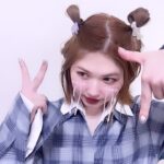 Miyabi Natsuyaki Instagram - AKARI🩵✨ たけ〜かわいすぎ😮‍💨💕 たけファミリーのみんな 今すぐ待ち受けにしてよね💓 次ライブで一緒になるのが たのしみ😂✨ #竹内朱莉 #MSMW #横浜　 #🐼　♡