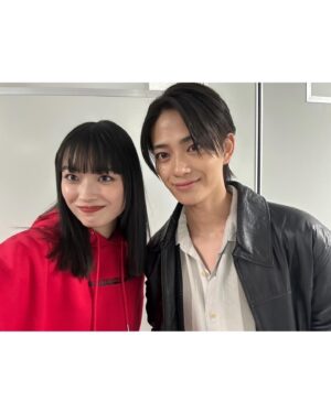 Mizuki Kayashima Instagram - ⁡
TGCありがとうございました〜！
うちわやボードまで嬉しかったです🫶🏻
⁡
舞台裏では久しぶりの再会だったり、今一緒に頑張ってるみんなとTGCの場で会う事が出来て幸せでした‪☺︎‬‪
