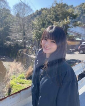 Mizuki Hoshina Instagram - はじめての鹿児島県🌸
#仙巌園 からの#桜島 ⛰

桜と梅が満開🥰
もうすぐ春です🌸