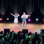 Moe Kamikokuryo Instagram - ⁡ ⁡ 〜RIKAMIKO Ⅱ〜 ⁡ お越しいただきありがとうございました💖 どちらの公演も楽しすぎましたね。😂 またいつかできますように✨ ⁡ 4枚目と5枚目は大好きなメンバーとたいせいさん😂💖 ⁡ ⁡ ⁡ ⁡ 🌷衣装🌷 ⁡ ・デニムベスト HOUGA @_houga_ ・ピアス、イヤリング、リング loni @loni_jewelry_ ⁡ スタイリング @harumiakane 🪐💕