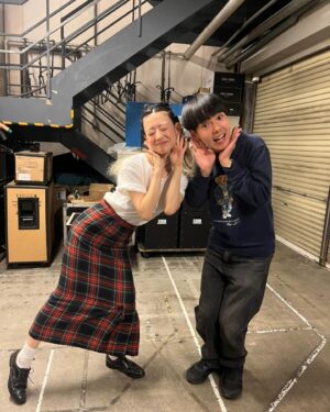 Moeka Shiotsuka Instagram - OOOYY @oooyy_hair 20th anniversary !!
髪型も、衣装も可愛くしてもらった

dodoさんといっぱい話せたのも、嬉しかったです😉

hm @nakazonomami 
hm assistant @miuyuishimaru 
st　@nicovovivav