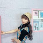 Moga Mogami Instagram - 何枚目が好き？ そんなつもりはなかったんだけど リゾート感でてしまった撮影。笑 みんな今日もおつかれさま！