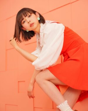 Moga Mogami Instagram - 猫娘っぽい服

鼻の穴は縦長です。

今日は母の日なので
母にギフトを、自分にもチョコを。

母のみなさま
いつもおつかれさまです🙏