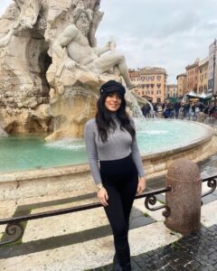 Actress Molie Pasqualini HD Photos and Wallpapers December 2022