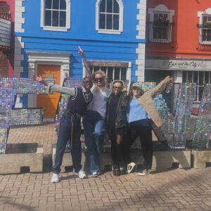 Mollie Gallagher Instagram - Theme park queens xx
The best day ❤️

@thorpeparkofficial 
@jayjayprofficial 
#gifted