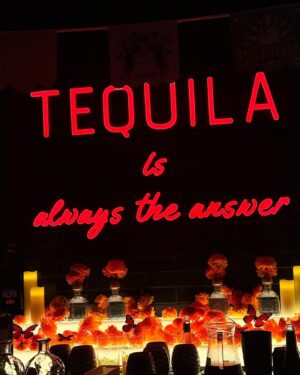 Mollie Salmon Instagram - Taco Thursdays 🌮💃🏼 @chiquitoportsmouth #ad