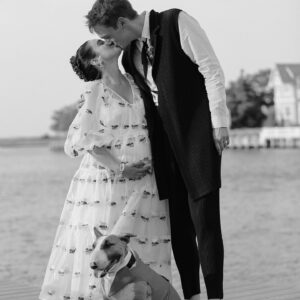 Molly Ephraim Instagram - ✨LIFE!✨

on 9/12/21 i married the most spectacularly beautiful person in front of our family. we feel grateful, joyful, and excited— we can’t wait to meet our newest addition & welcome our daughter this november! 🐛

🐚our dream rings were made by friends and rhode islanders [like the groom!] @rformstudio, and we also wore their amazing teardrop jewelry on the big day; we’re so grateful for their artistry and friendship! 🌼

🌸& our guests received “rainbow adhesion” vases from fantastic philly-based [like the bride!] ceramics company @feltandfat as a token of our appreciation for their support.

🥂