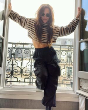 Molly Burnett Instagram - 🇫🇷🤍