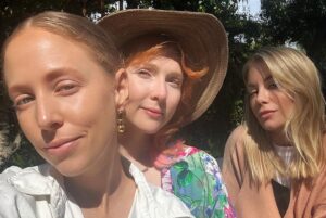 Molly C. Quinn Instagram - 🫧✨ I’ve been living in a joy bubble! ✨🫧