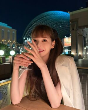 Momo Shitou Instagram - ㅤㅤㅤㅤㅤㅤㅤㅤㅤㅤㅤㅤㅤ
Photo by ちぃ🥂