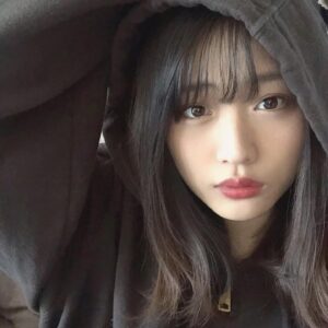 Momoka Ishida Instagram - 最近の私、たまには自撮り
クリスマスやし自分へのプレゼントにお財布買いました。
大人なったなあ〜