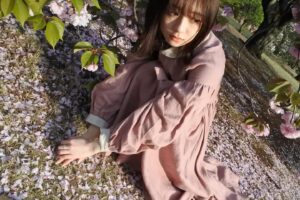 Momoka Ito Instagram - 春の写真だけど載せたくなっちゃった。🌸