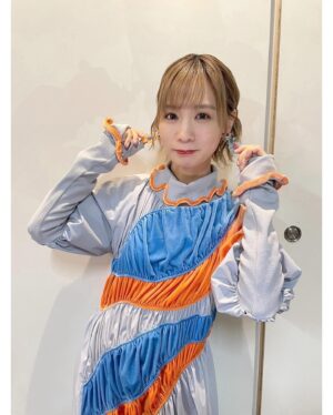 Momoko Gumi Company Instagram - 『TEPPEN』

hairmake @aoiokiraku 
styling @_ayanootaki_ 

#TEPPEN
#モモコグミカンパニー