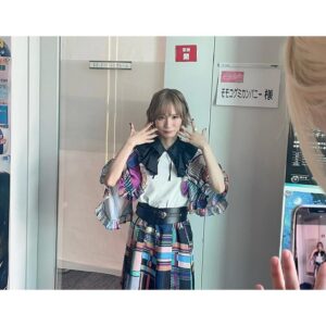Momoko Gumi Company Instagram - 『上田と女が吠える夜』

#上田と女が吠える夜 
#モモコグミカンパニー
#文系女子