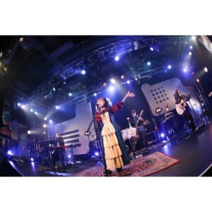 Momoko Gumi Company Instagram - 2024.1.31（momo）『どこにもない日』東京公演

thank you for all

#モモコグミカンパニー 
#どこにもない日 

photo by @maminait
styling @stylist_yuya 
hairmake @aoiokiraku