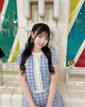Momona Kohama Instagram - 🎯

#ABEMA的ニュースショー
2時間生放送ありがとうございました🩵

「小浜桃奈プレゼンツ Z世代ニュース」
というコーナーも作って頂きました🪄いかがでしたか、？

AbemaTVにて無料配信してるのでお時間ある時に是非💁🏻‍♀️

👗 @honey_cinnamon_jp 
 @witchspouch_jp 
👀 i-colors ♡ i-Cocoa
💄 VELVET cream tint ♡ 02.Pink Coral