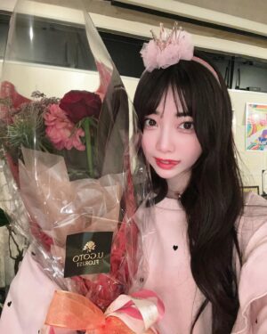 Momona Kohama Instagram - 🎂

✨️21歳生誕祭(仮)✨️
チームシンデレラのみんな本当にありがとう🎉🩷

シンデレラでお誕生日のお祝いをして頂いたのは今年で5回目！🫣17歳から21歳まで、、、♡

沢山の愛を感じて幸せな1日でした🌈

そして昨日、今年もシンデレラフェスに出演させて頂くことが発表されました💎

6月9日(日)さいたまスーパーアリーナ
皆様よろしくお願いします🎪💖

 #シンデレラフェス  #チームシンデレラ