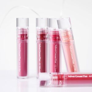 Momona Kohama Instagram - 💄

皆さんは何番が気になりますか🌈✨️

また発売記念イベントも出来たらなぁと思っているので楽しみに待ってて下さい💖

 #witchspouch #ティント  #コスメ