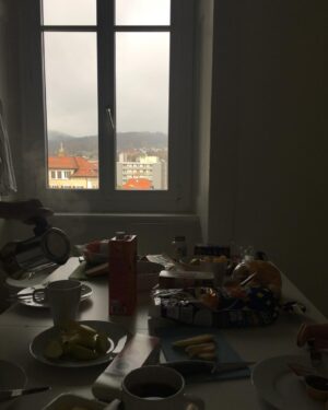 Mona Ahmadi Instagram - صبحانه در لاشادوفون☕️🍞