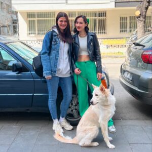 Mona Çalış Instagram - Bir insan bir insana en fazla ne kadar iyi gelebilirse fazlası 🤍 @plnstr