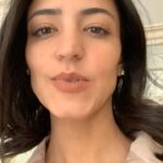 Mona Mosly Instagram - احلى الذكريات ذكرياتنا و نحنا صغار تقديرنا للاشياء البسيطة كبيرة في عيوننا و سعادتها سعادة لا توصف و اكثر الاحيان تكون اسباب الهامنا في طريق حياتنا كيكة حلاوة العيد حتتوفر قريبا في @sweetateliersa