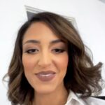 Mona Mosly Instagram - انا اؤمن انو الانسان ينجز و يكبر و يوصل مراحل حلوة لمن يكون يقدر يوفر او يكون في بيئة عمل حلوة في كل النواحي العملية وقتها بس نقدر نفيد و نستفيد 💗